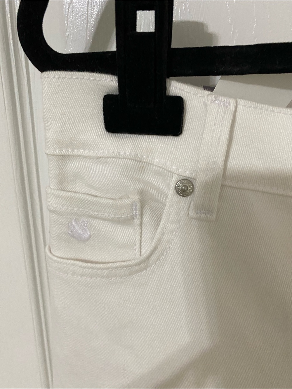 NWT Gloria Vanderbilt White Wide-Leg Cropped Jeans - Picture 3 of 10